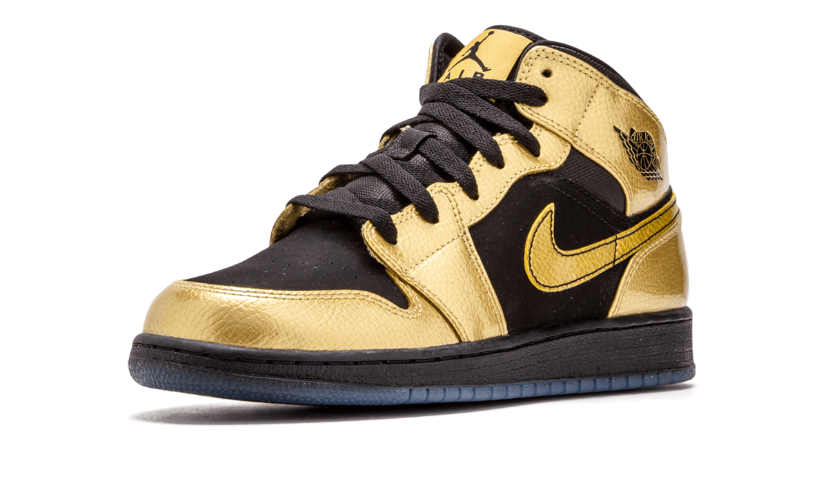 Air Jordan 1 Mid GS "Metallic Gold Coin" 555112 905