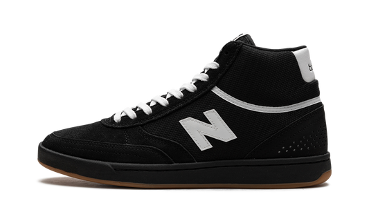 Numeric 440 "Black White Gum" NM440HLG