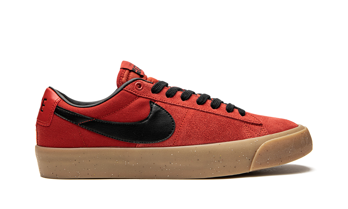 SB Blazer Low GT "Cinnabar" DC7695 600