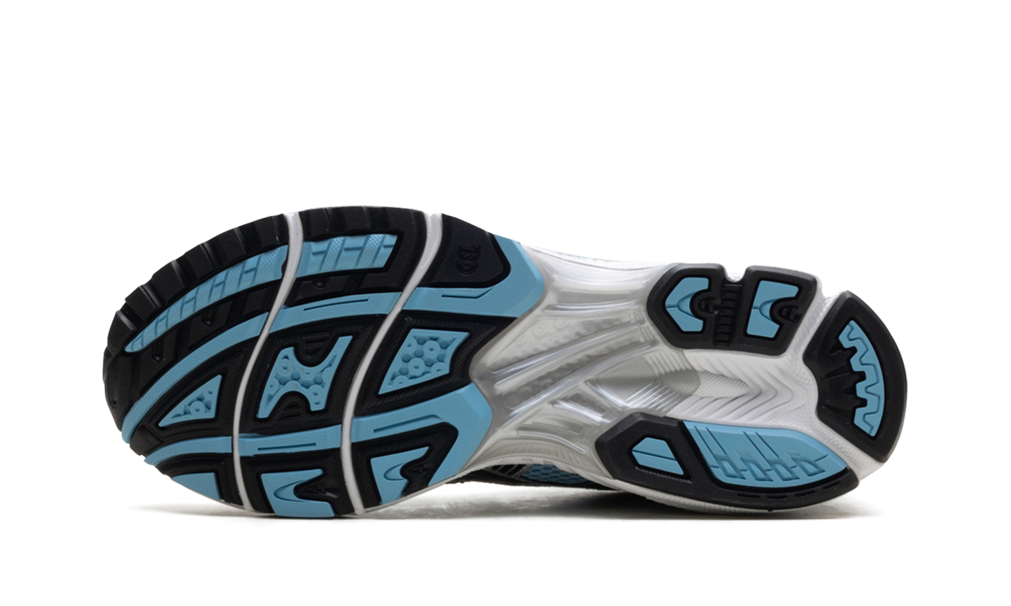 Gel Kayano 14 "Arctic Sky Pure Silver" 1203A537 400