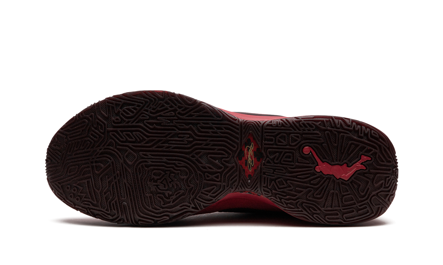 LeBron 20 "Liverpool" DV1193 600