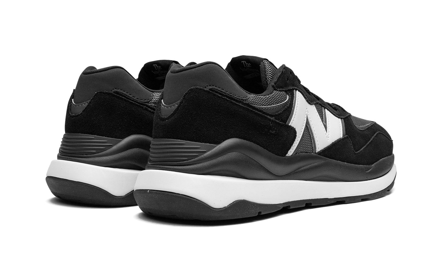 57/40 "Black / White" M5740CBA