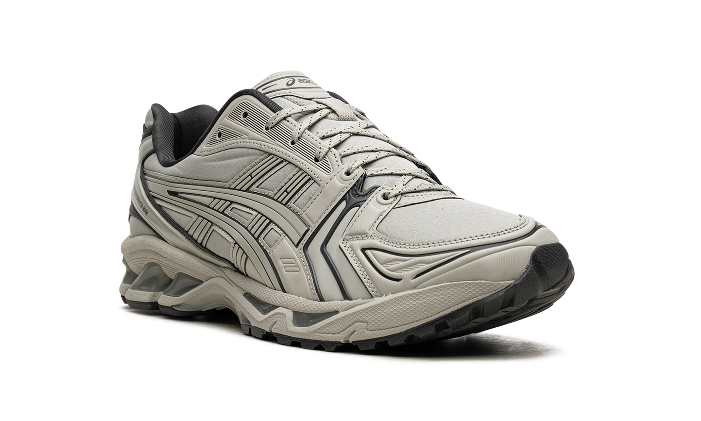GEL-KAYANO 14 EARTHENWARE "Sage Green" 1203A412 020