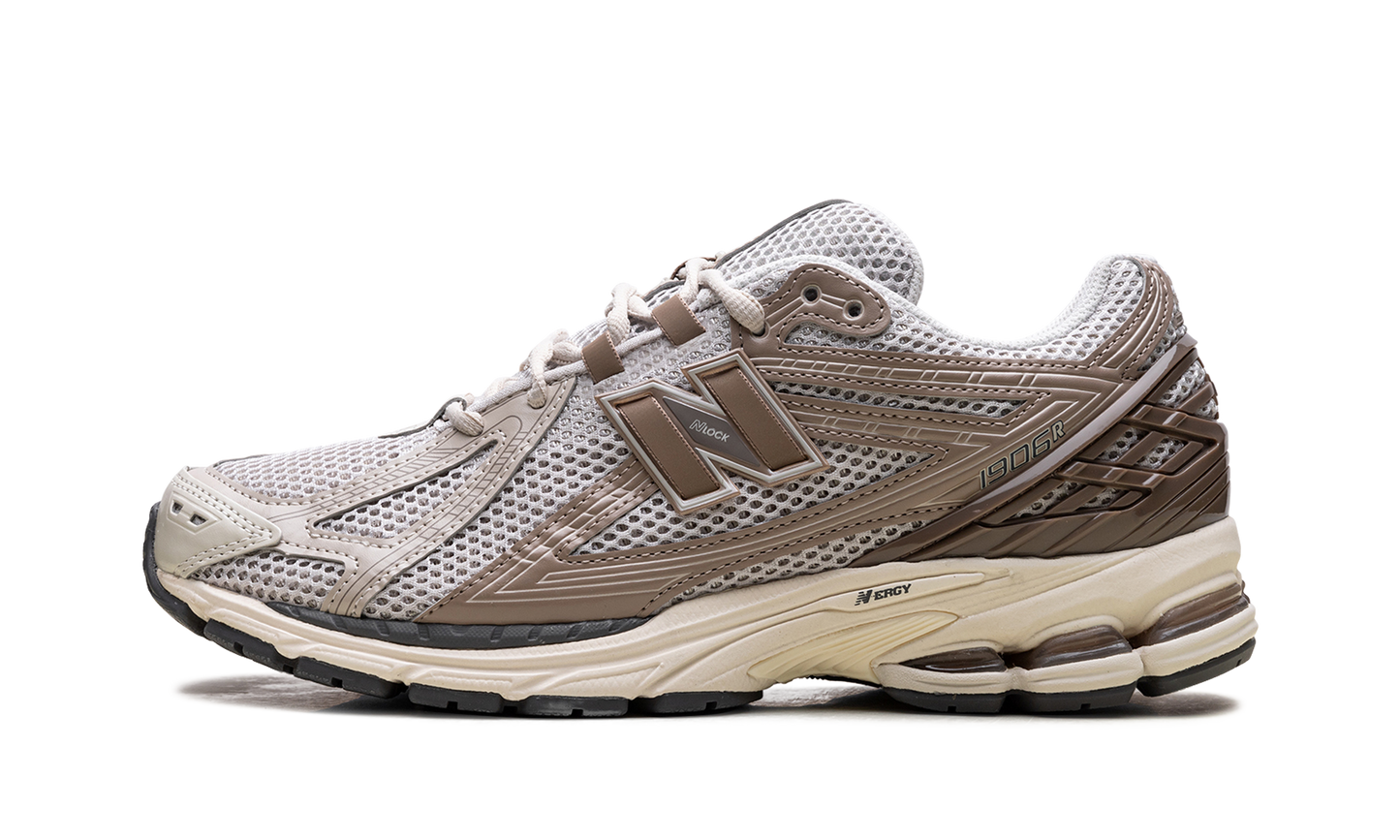 1906R "Beige Vachetta" M1906RZB