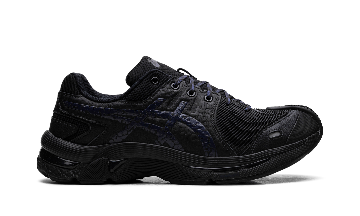 GEL-Kiril 3 "Kiko Kostadinov - Black Deep Blue" 1203A644 001