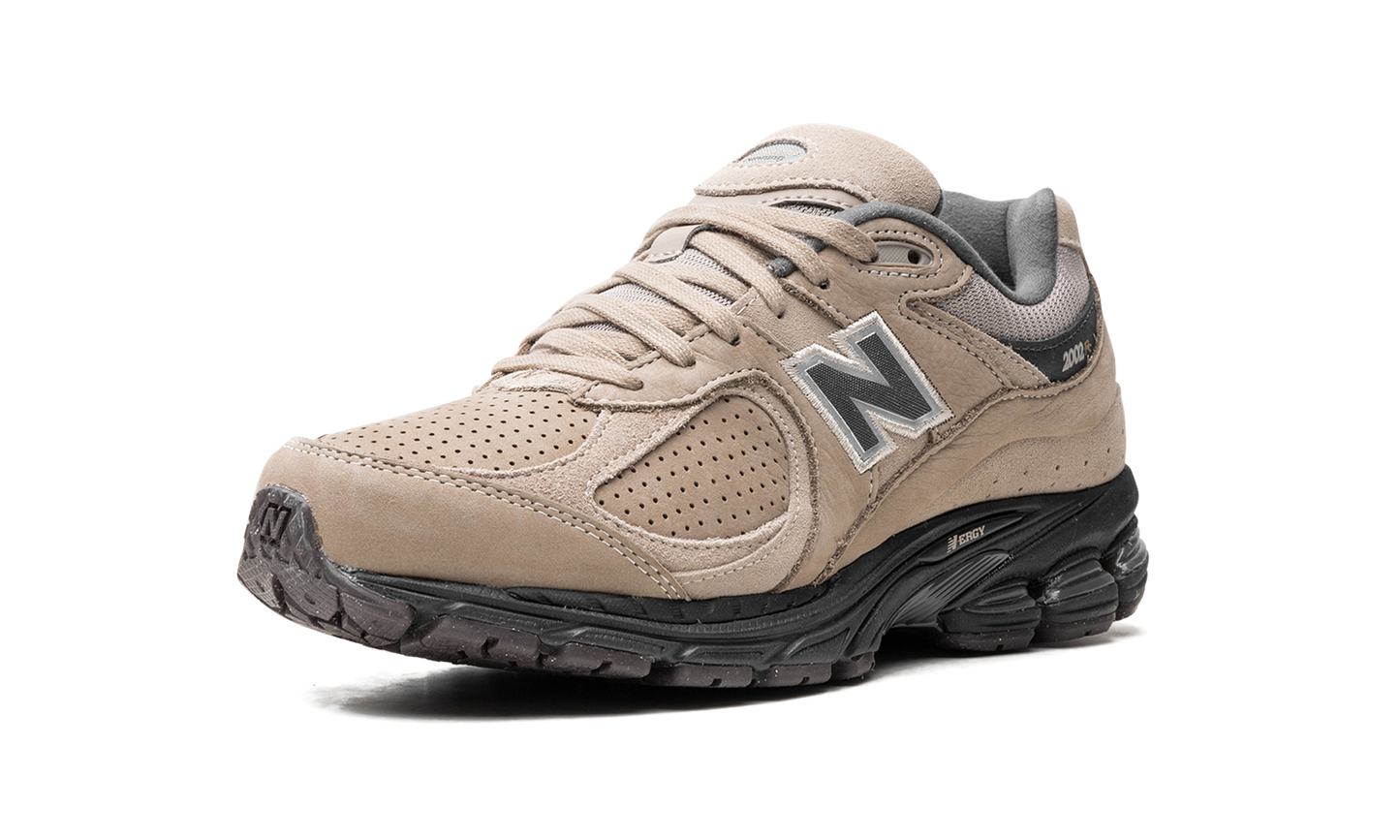 2002R "Driftwood" M2002REG