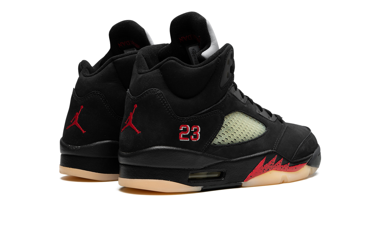 AIR JORDAN 5 WMNS "Gore-Tex" DR0092 001