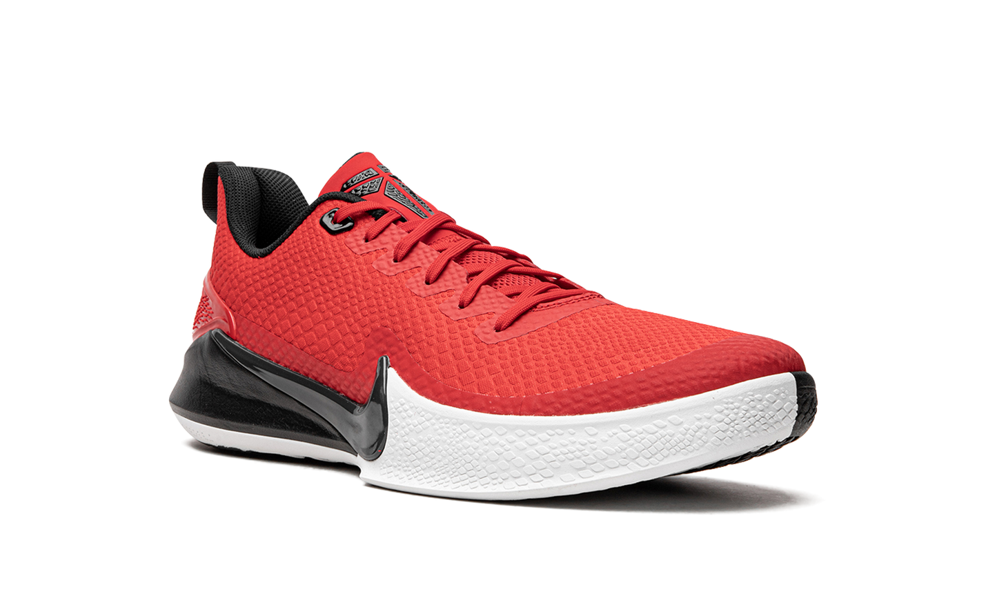 Mamba Focus "University Red" AJ5899 600