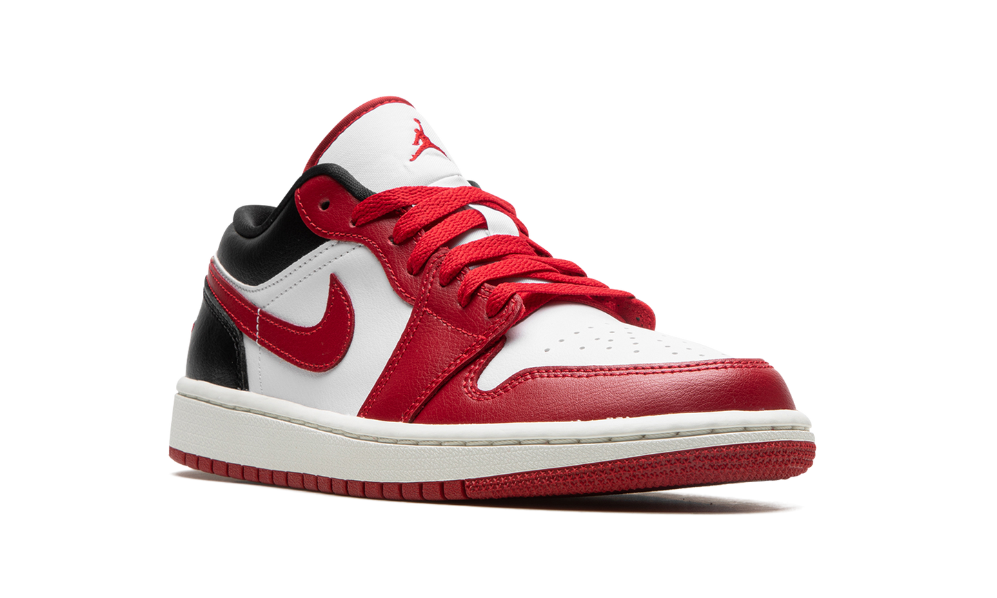 AIR JORDAN 1 LO WMNS "Reverse Black Toe" DC0774 160