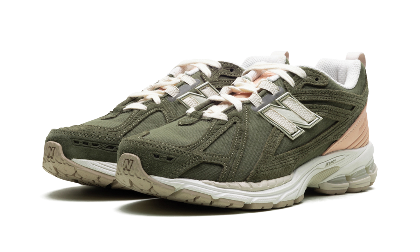 1906F "Dark Moss" M1906FC