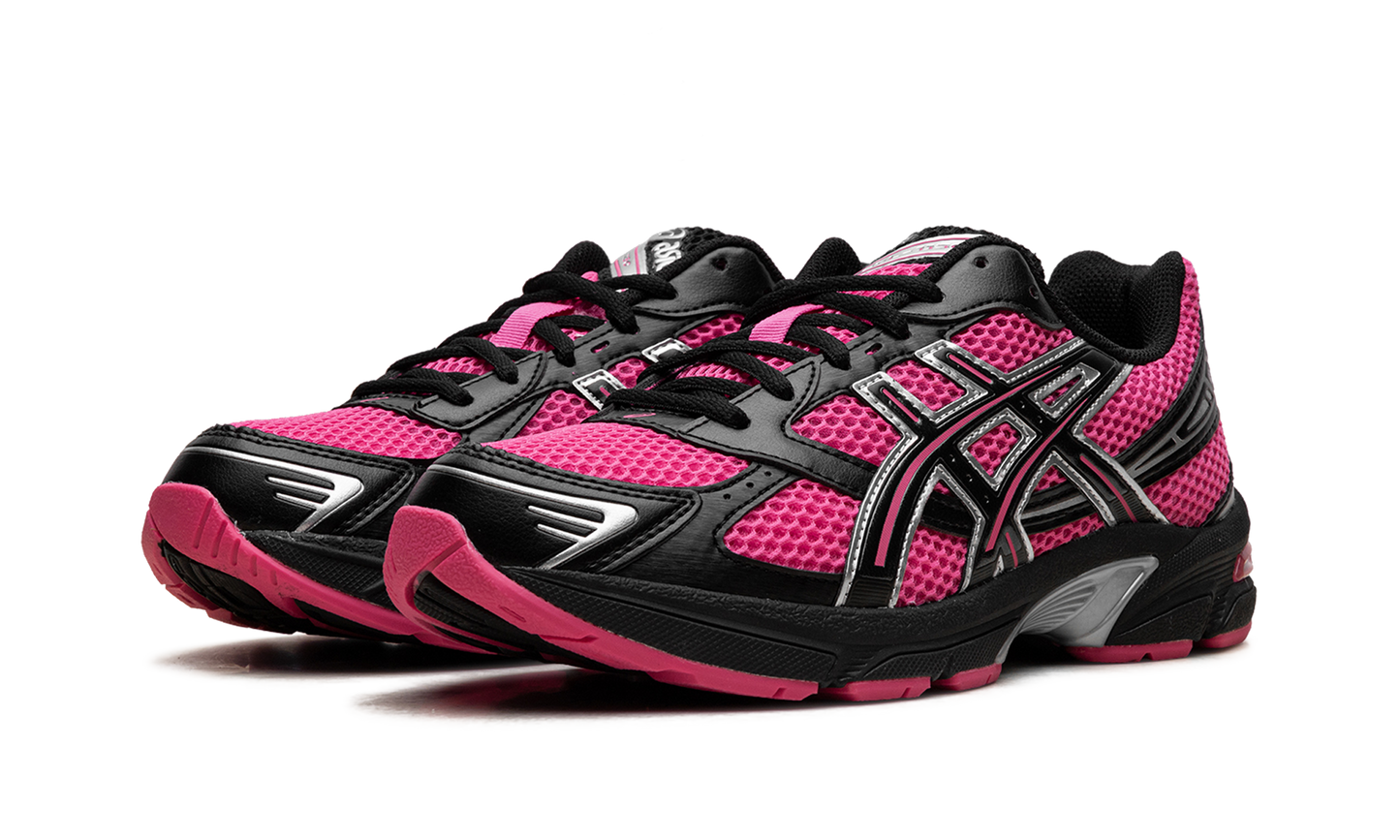 GEL-1130 WMNS "Pink Glo / Black" 1202A536 700
