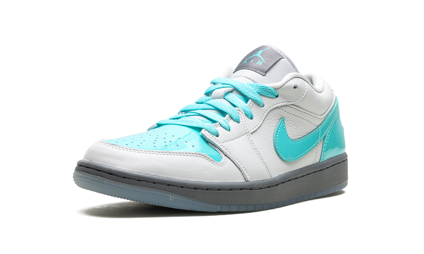 Air Jordan 1 WMNS "Polaroid" HQ3599 025