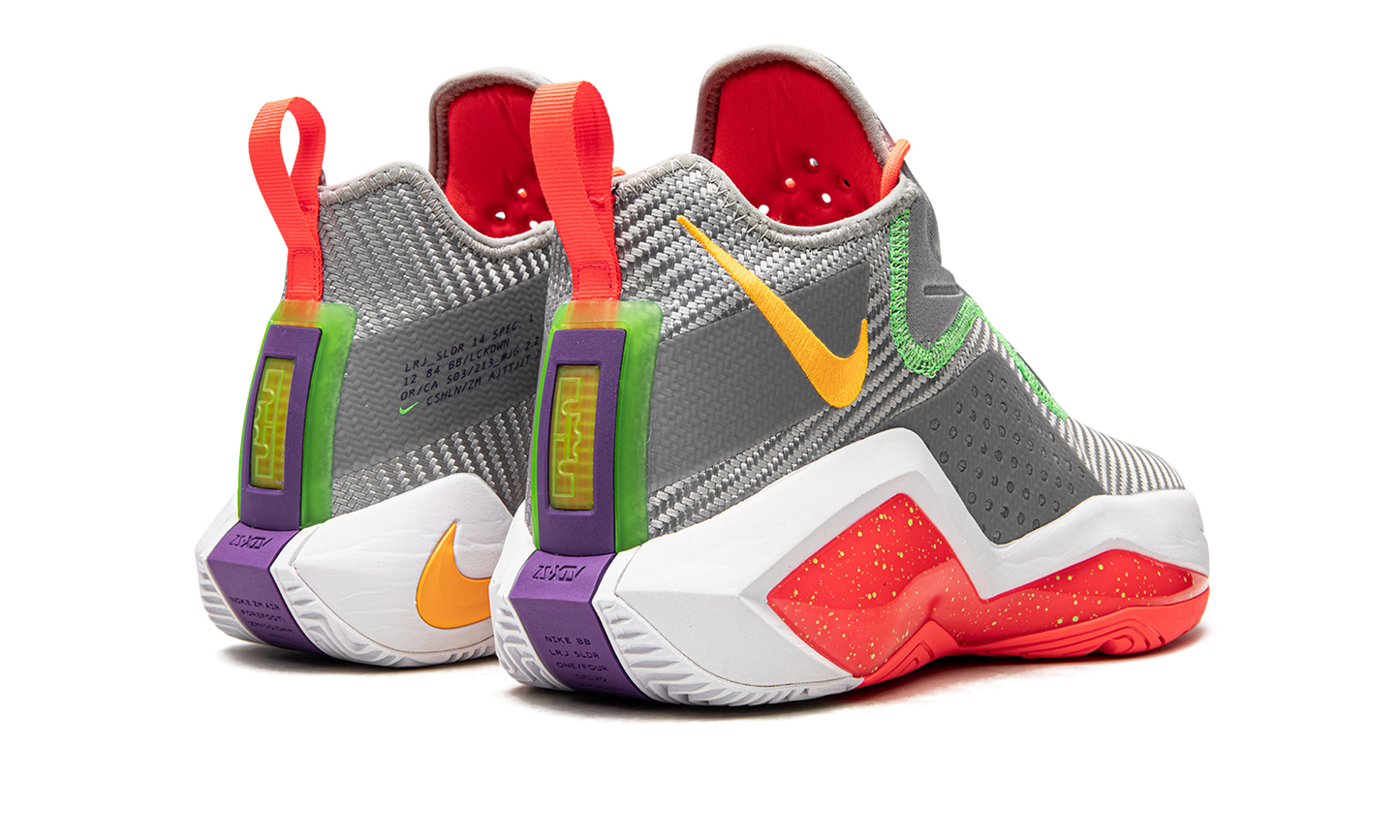 LeBron Soldier 14 "Hare" CK6024 001