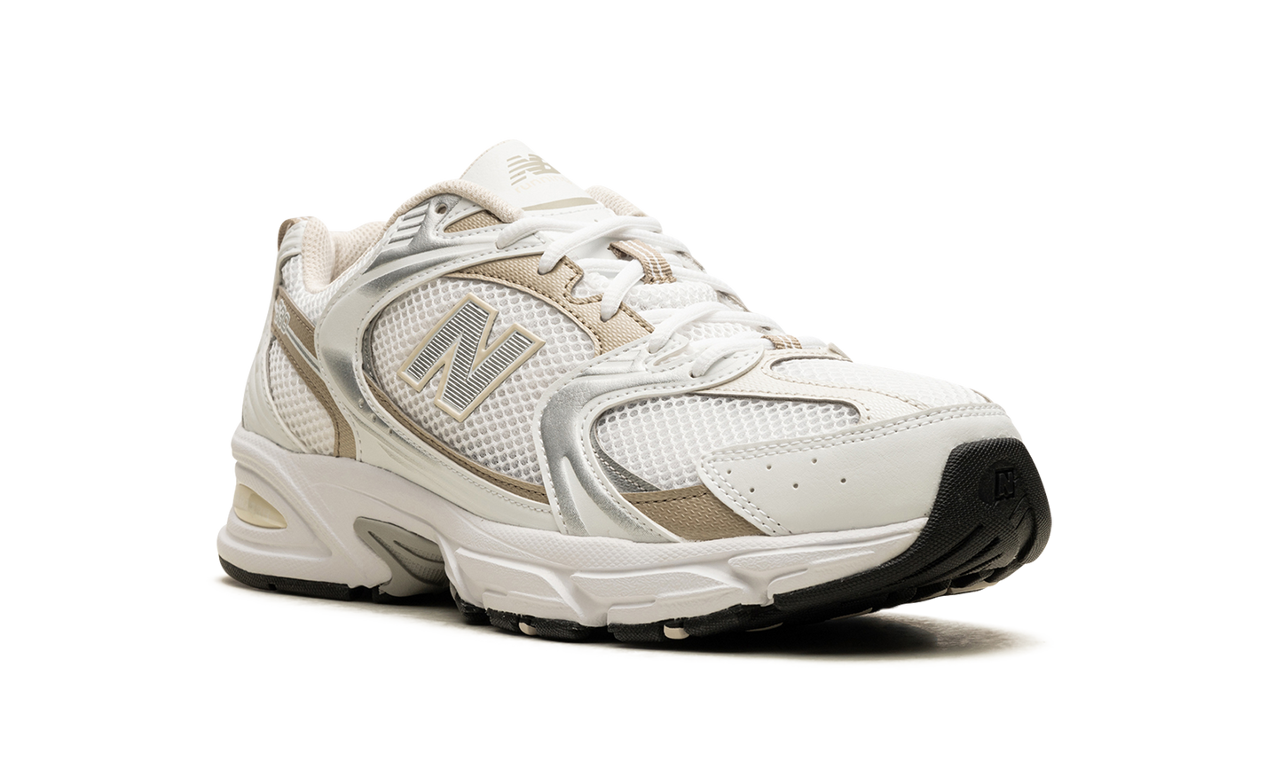 530 "White / Stoneware / Linen" MR530RD