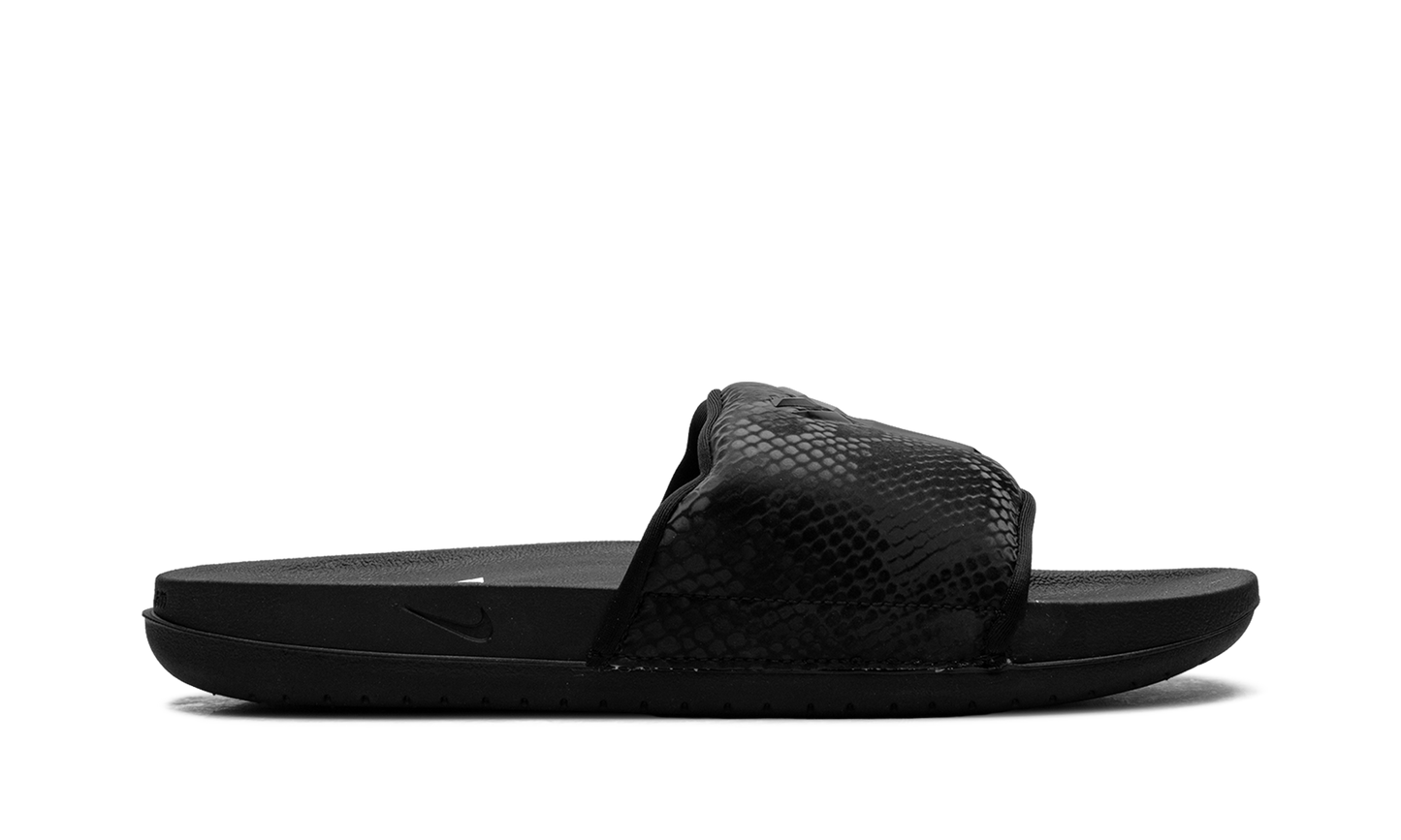 Kobe Offcourt Slide "Black" IF2870 001