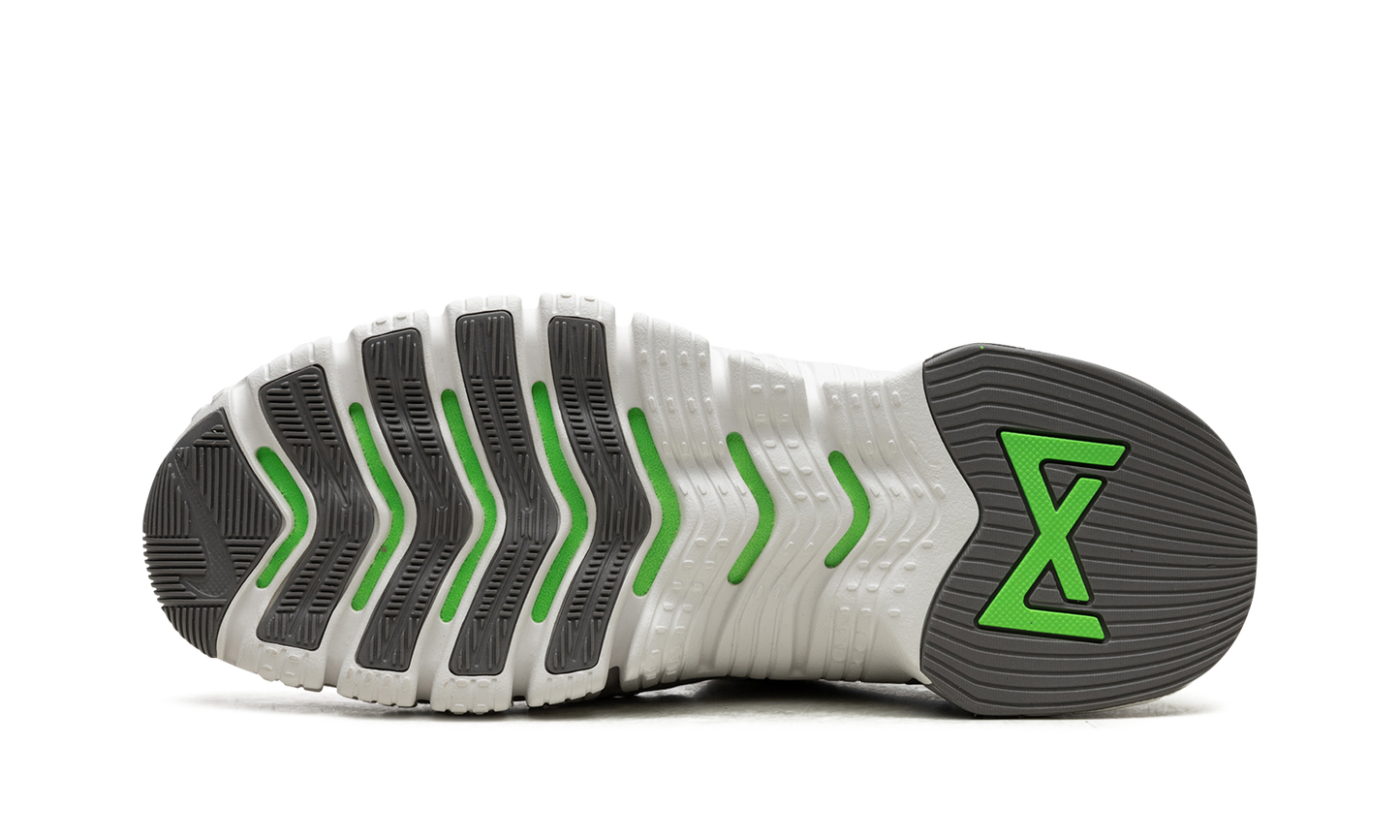 Free Metcon 5 "Light Iron" DV3949 002