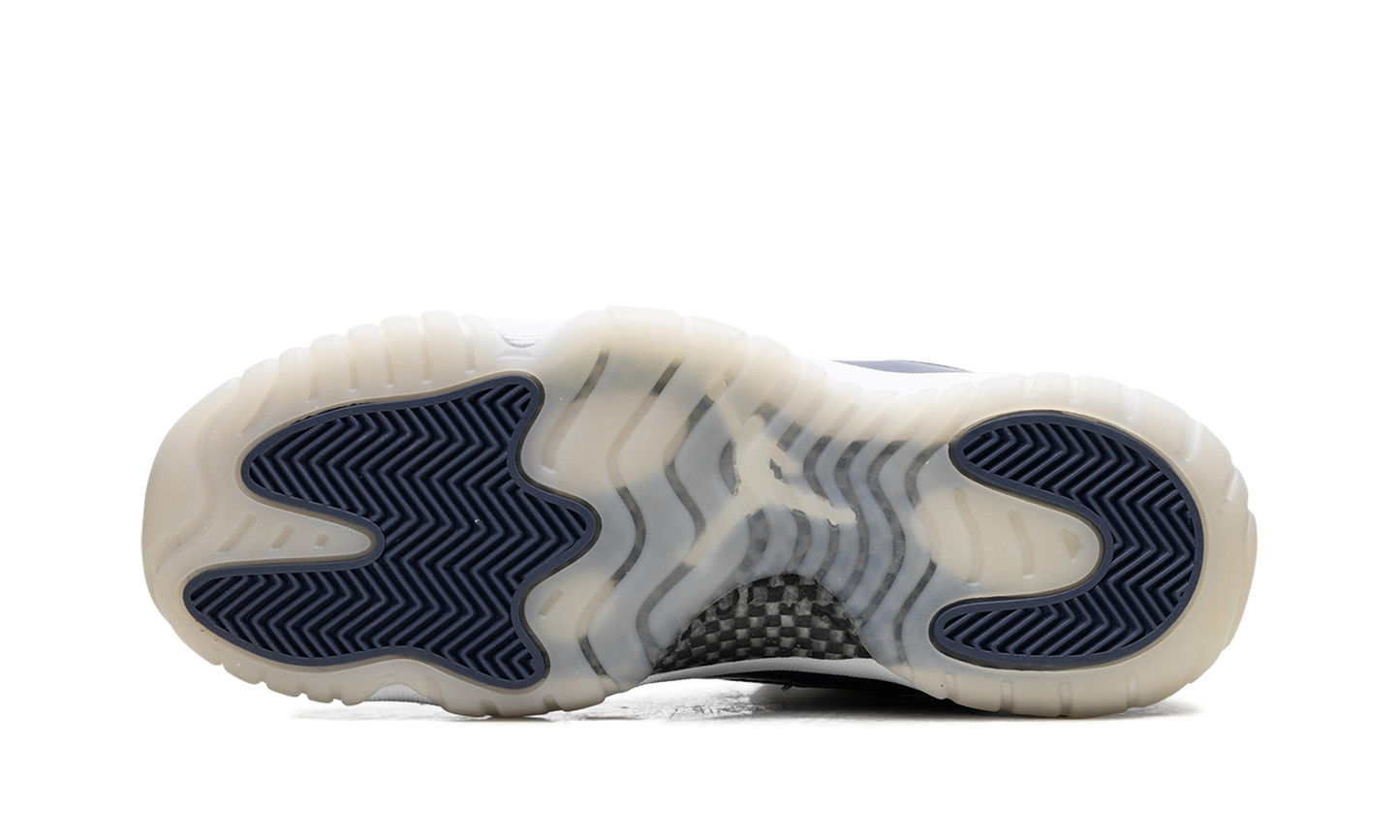 Air Jordan 11 Retro Low GS "Diffused Blue" FV5121 104