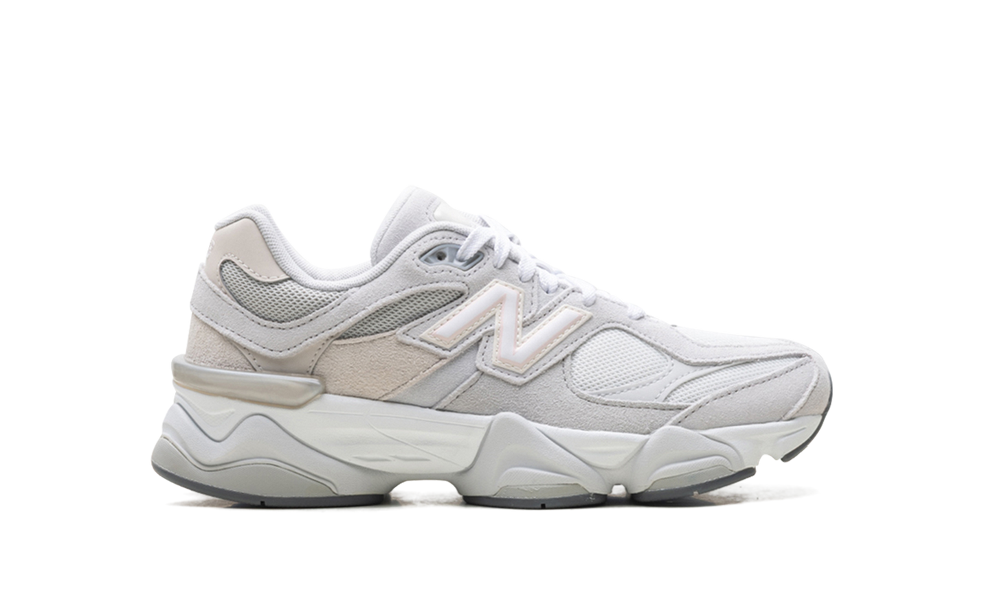 9060 GS "Silver Grey" GC9060FG