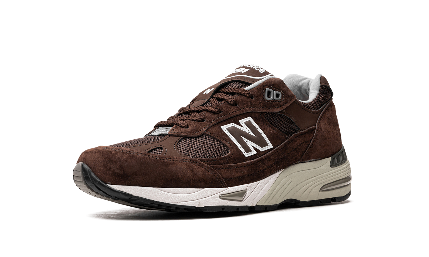 991 "Made in UK - Mocha Brown" M991BGW
