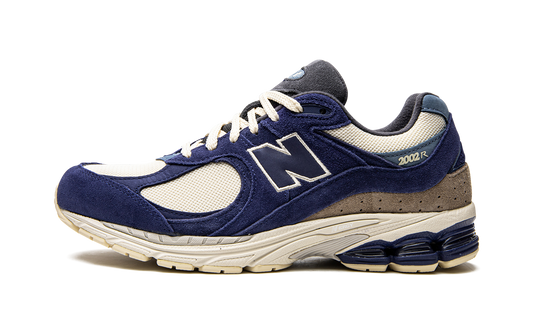 2002R "Night Tide" M2002RG