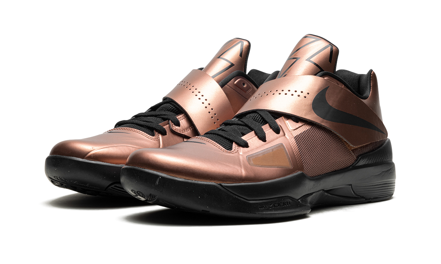 KD 4 "Christmas" FZ5913 800