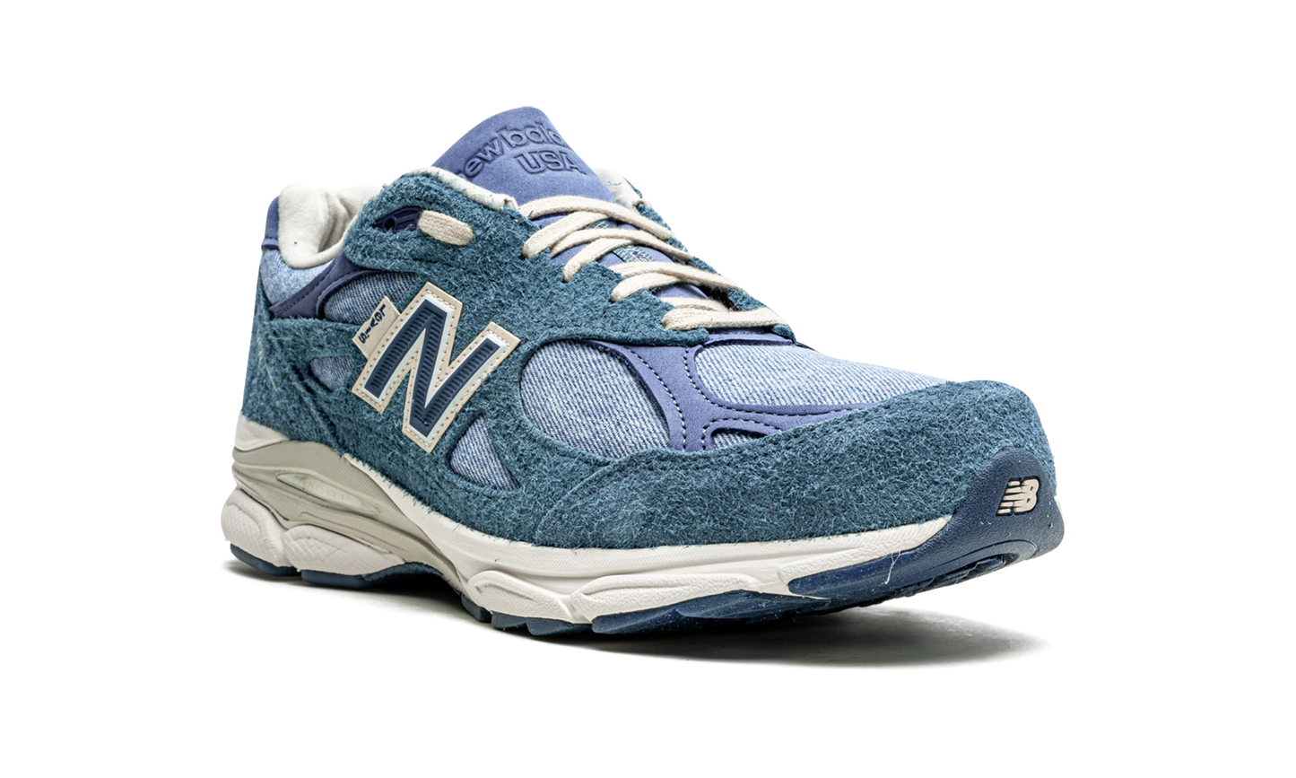 990V3 "Levi's - Blue Denim" M990LI3