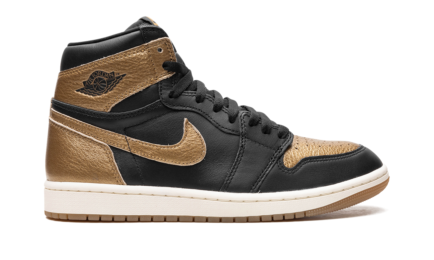 Air Jordan 1 "Metallic Gold" DZ5485 071