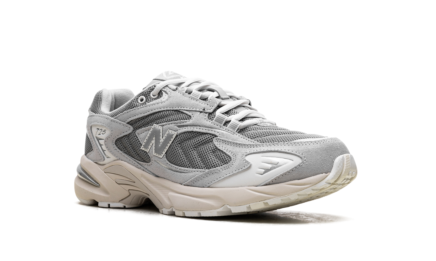 725 "LIGHT GREY" ML725AA