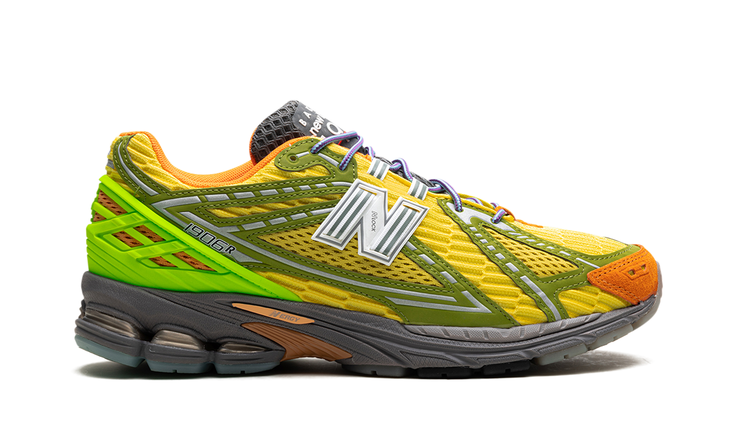 1906R "Action Bronson - Scorpius" M1906RBR