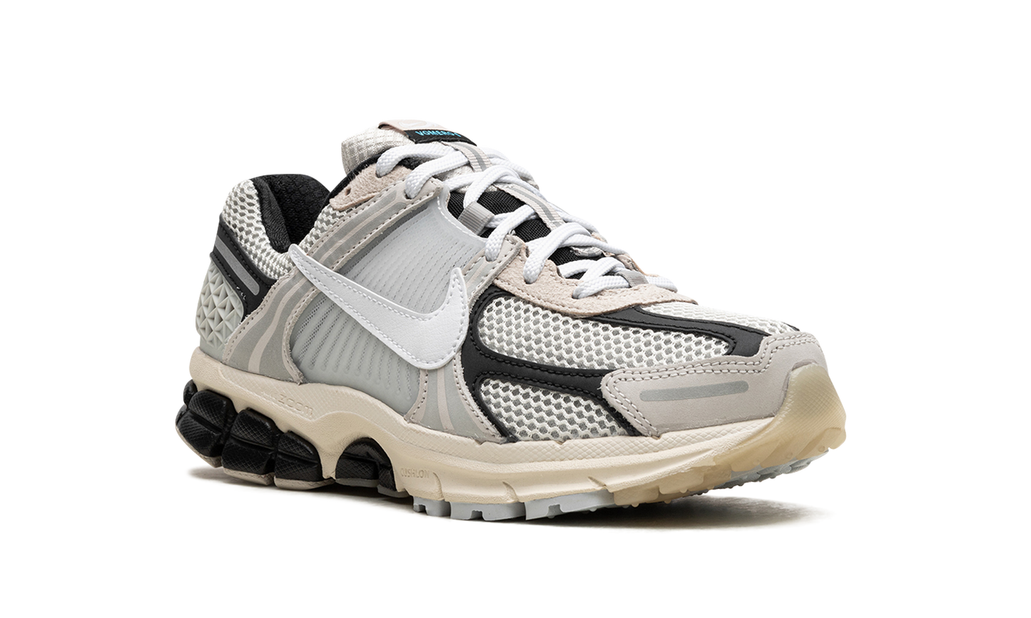 Nike Zoom Vomero 5 "Supersonic" FN7649 110