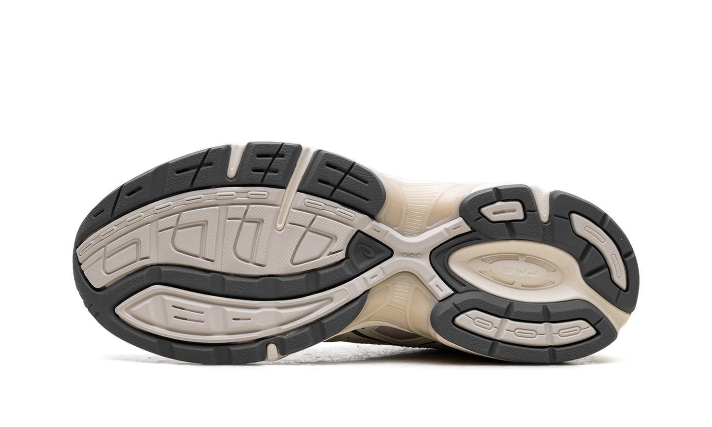 Gel-1130 NS "Cream Carbon" 1203A413 100