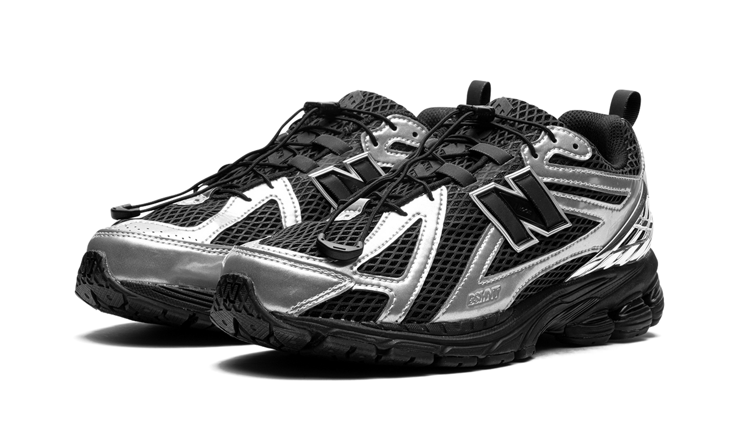 1906R "The Basement Black Silver" M1906RBS