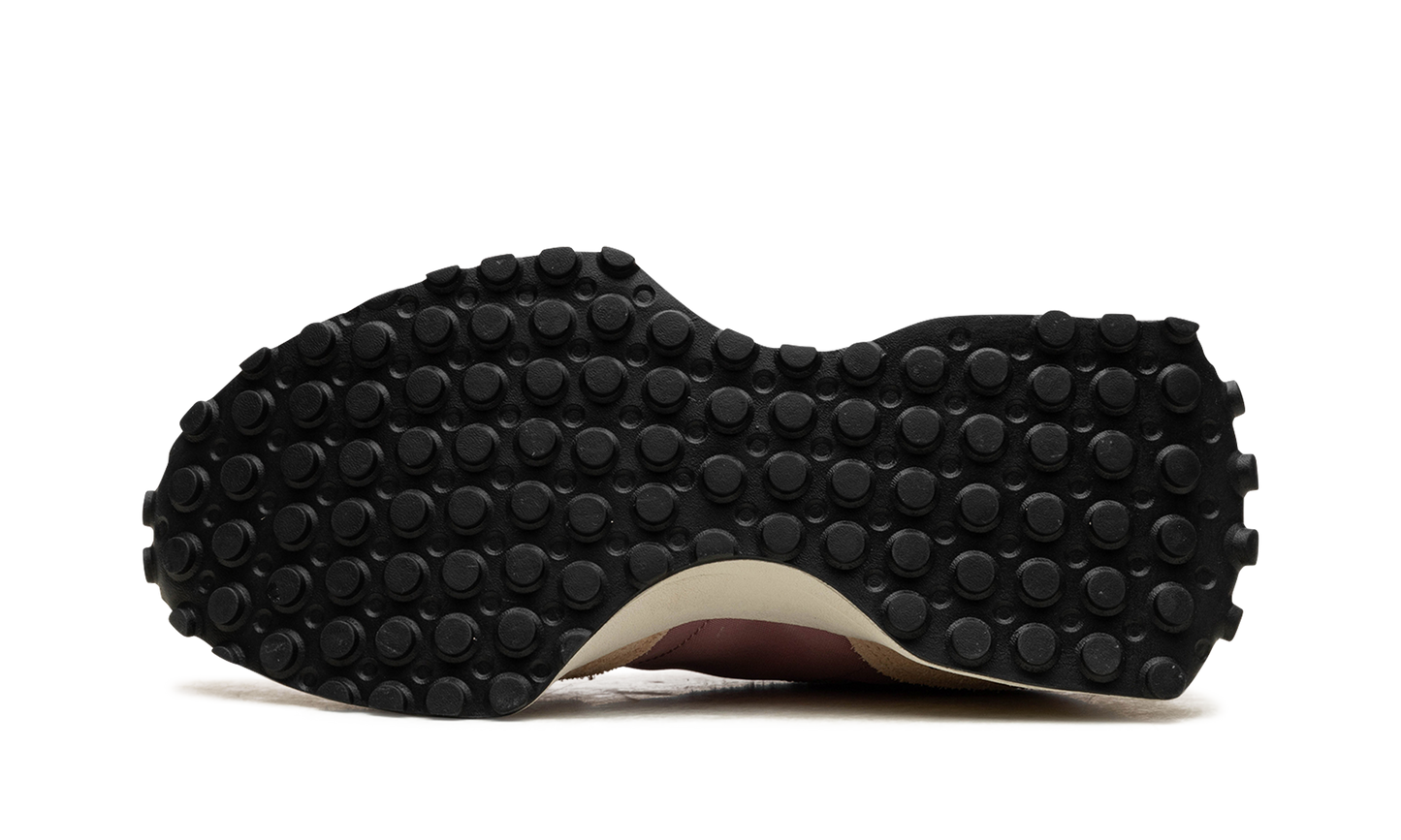 327 WMNS "White / Black / Pink" WS327WE