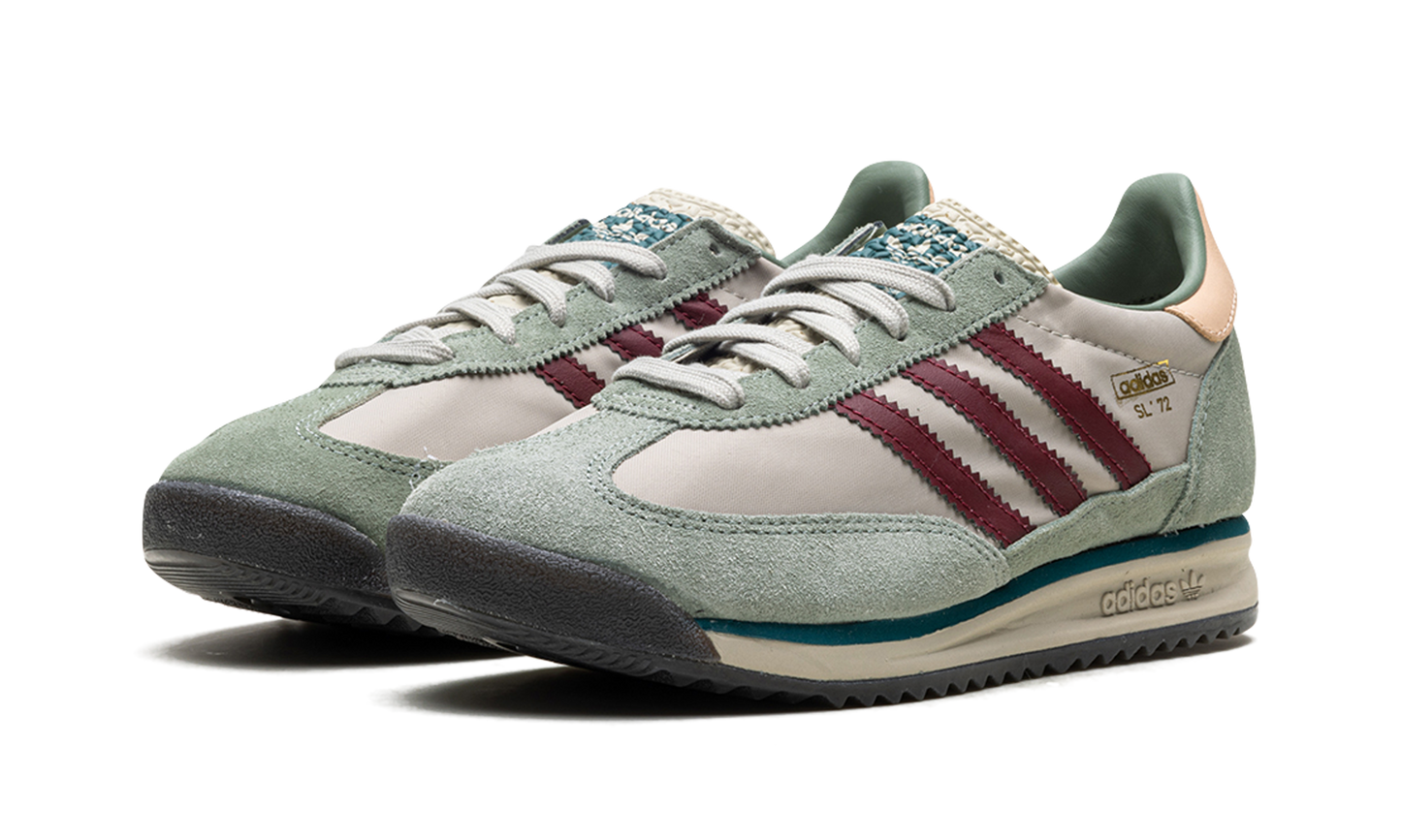 SL 72 RS "Putty Grey Shadow Red" IG4644