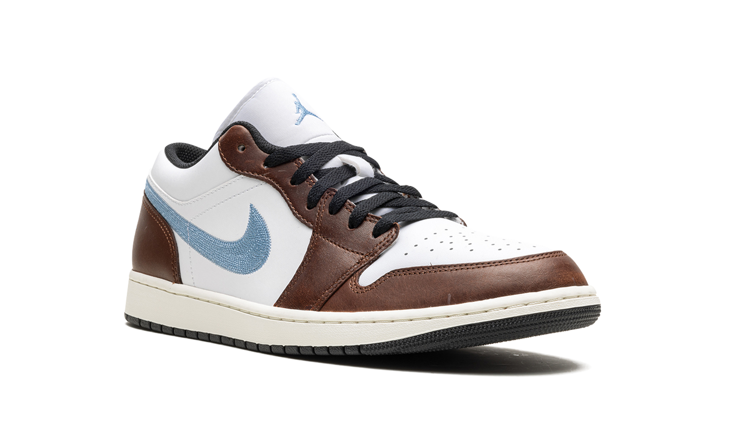 Air Jordan 1 Low SE "Embroidered Swoosh - Mocha" FQ7832 142