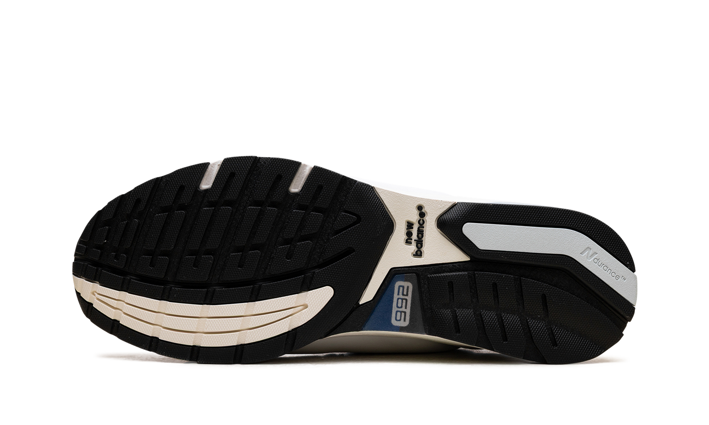 992 "Made in USA - White Marsh Green" U992GB