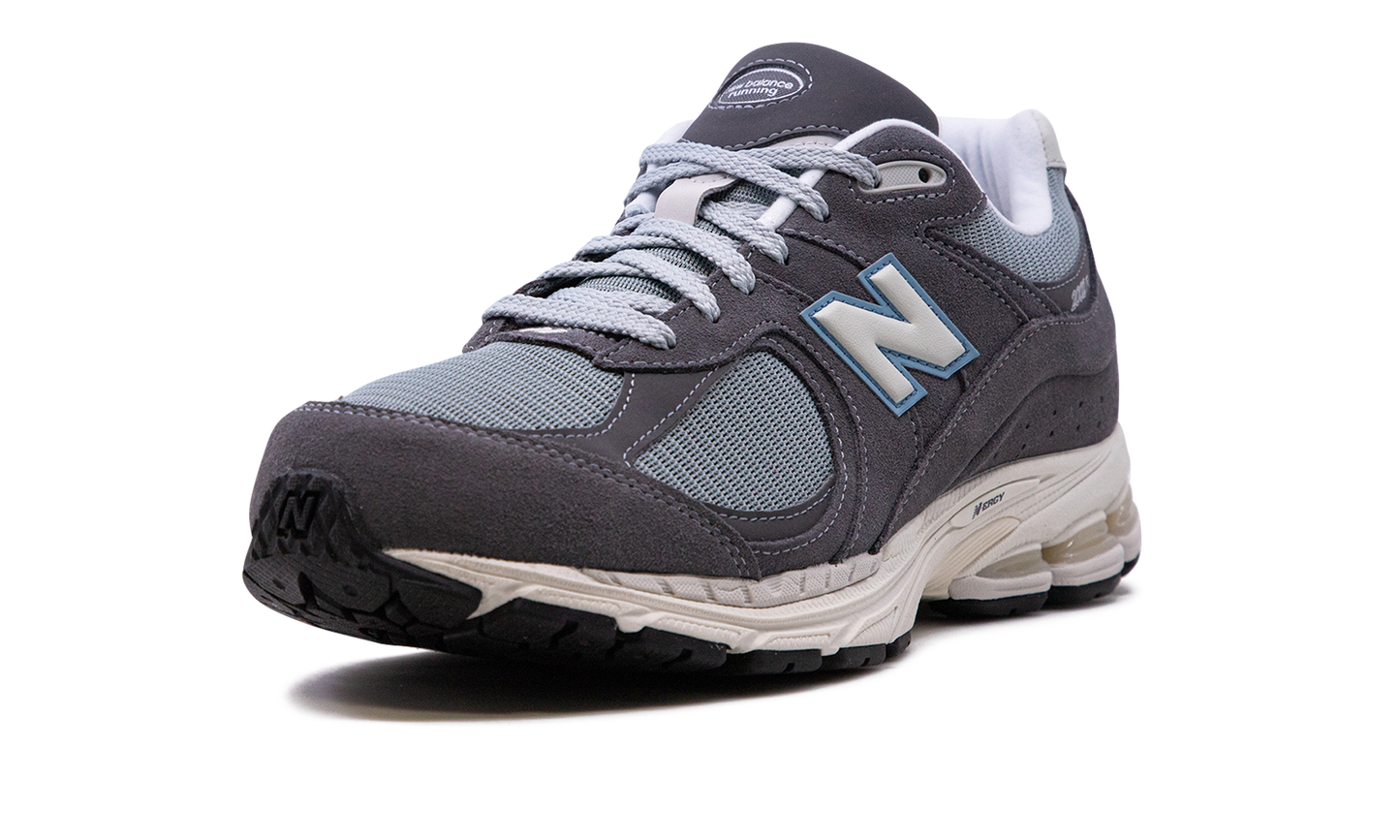 2002R "Magnet" M2002RFB