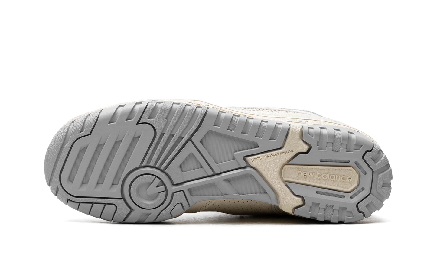 550 "White / Cream" BB550PWD