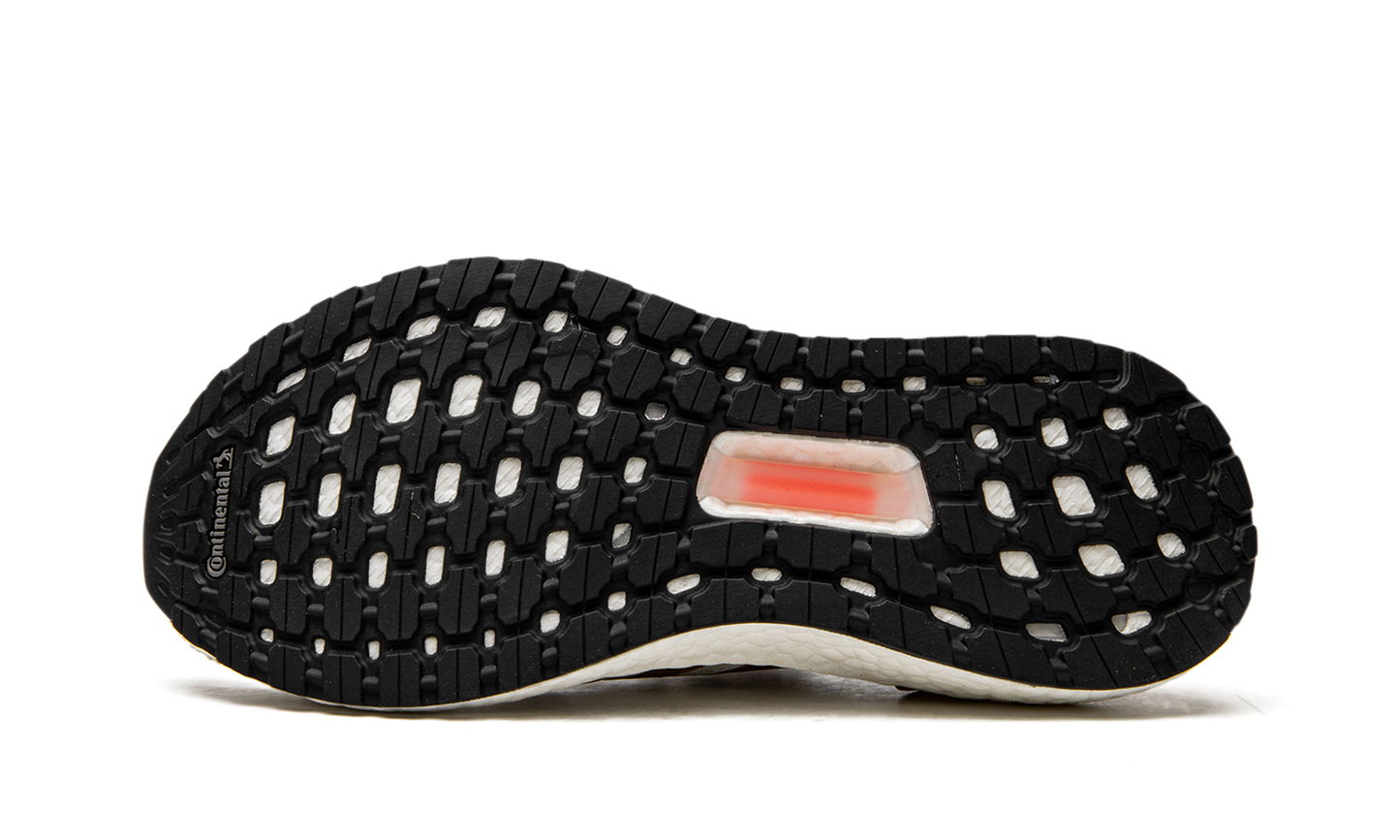 ULTRABOOST 20 WMNS EG0727