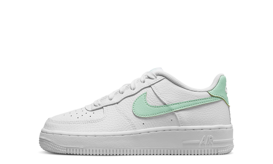 Air Force 1 Low GS CT3839 105