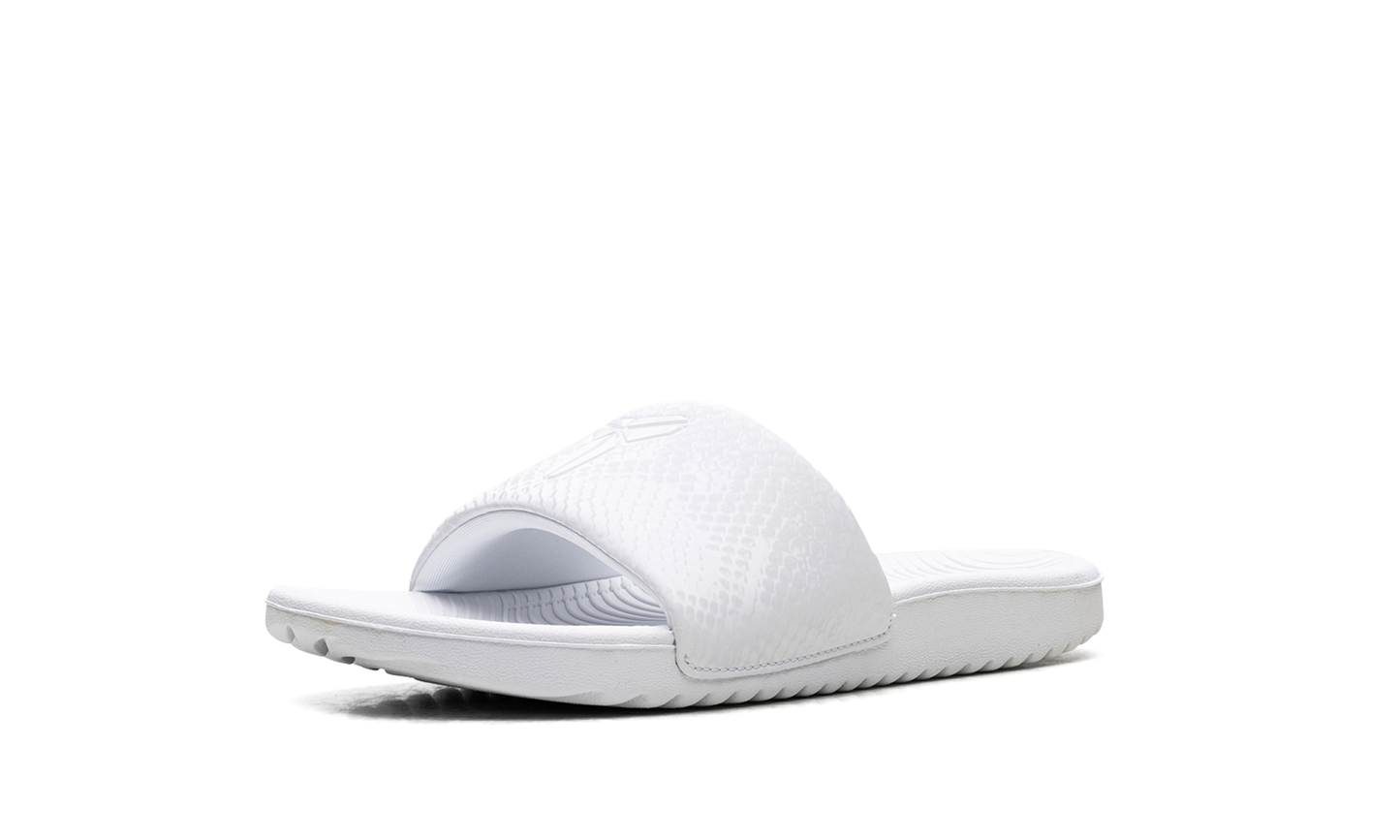 Kawa Slide GS "Kobe Bryant - Triple White" IF2871 100