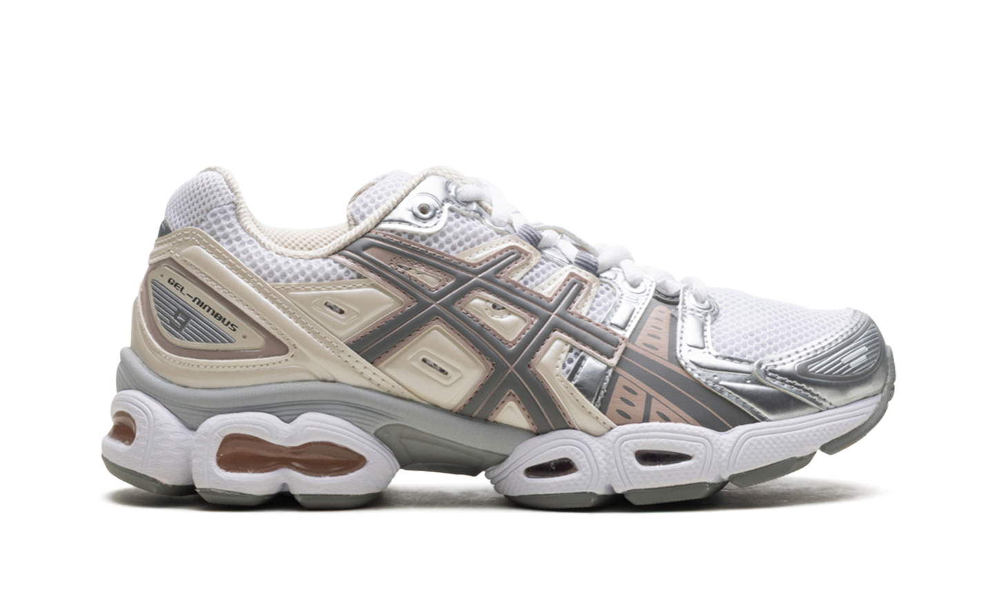 Gel-Nimbus 9 WMNS "White Oatmeal"