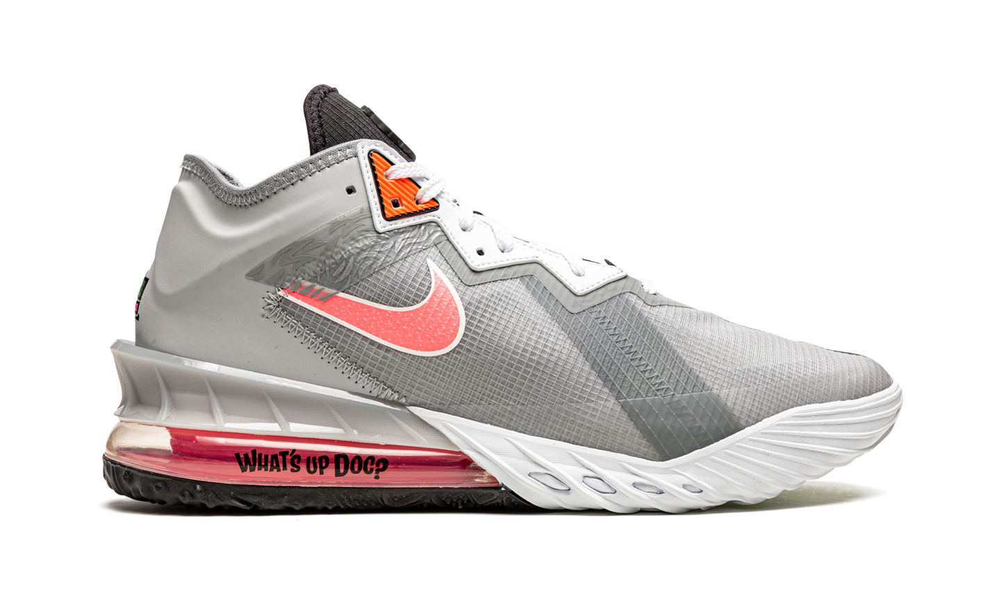 LeBron 18 Low "Bugs vs Marvin" CV7562 005