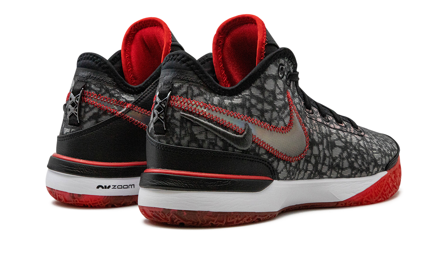 Zoom LeBron NXXT Gen "FaZe Clan" DR8784 001
