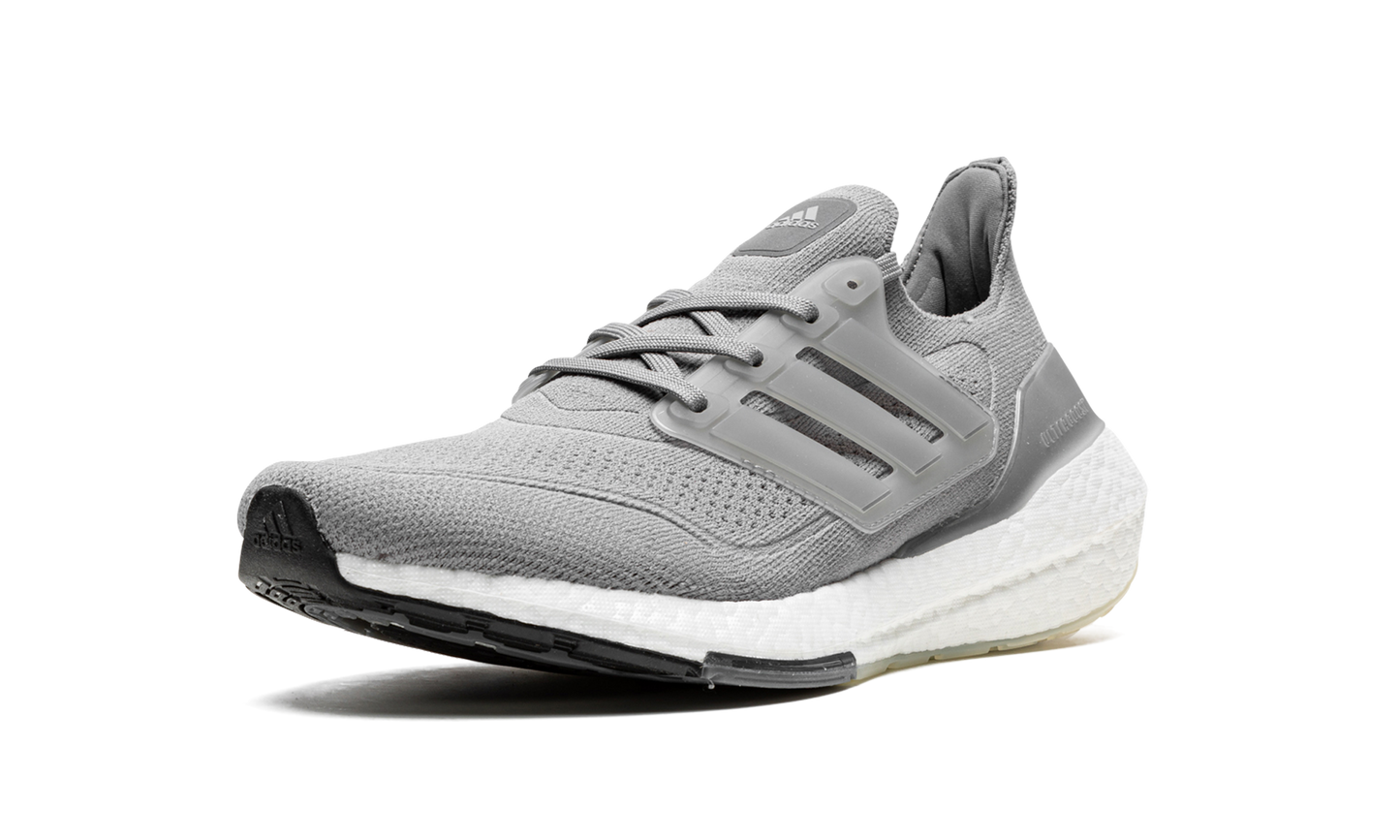 UltraBoost 21 FY0381