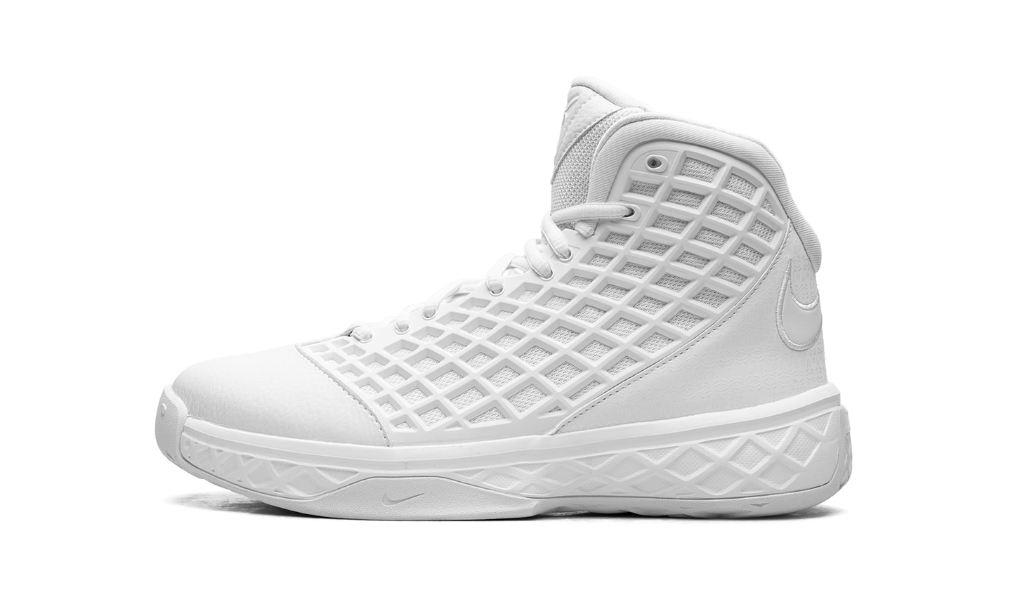 Zoom Kobe 3 Protro GS "Halo" HQ2304 100