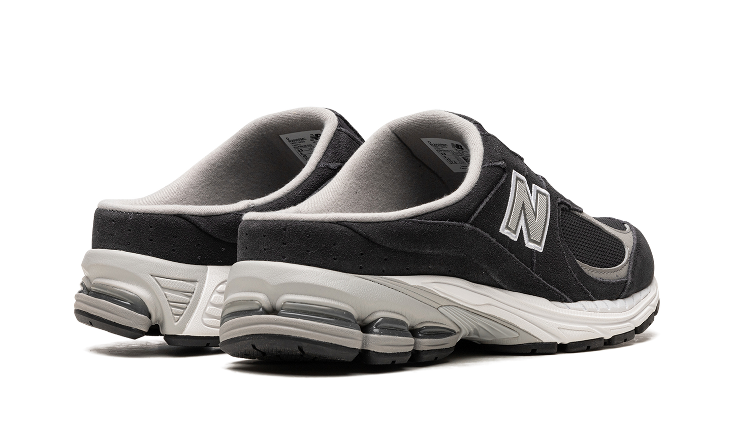 2002R Mule "Phantom" M2002RMC