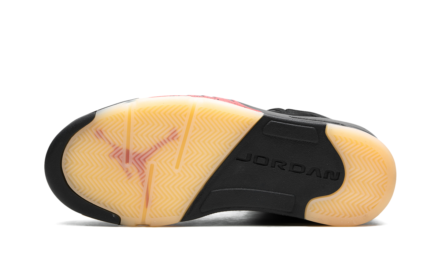 AIR JORDAN 5 WMNS "Gore-Tex" DR0092 001