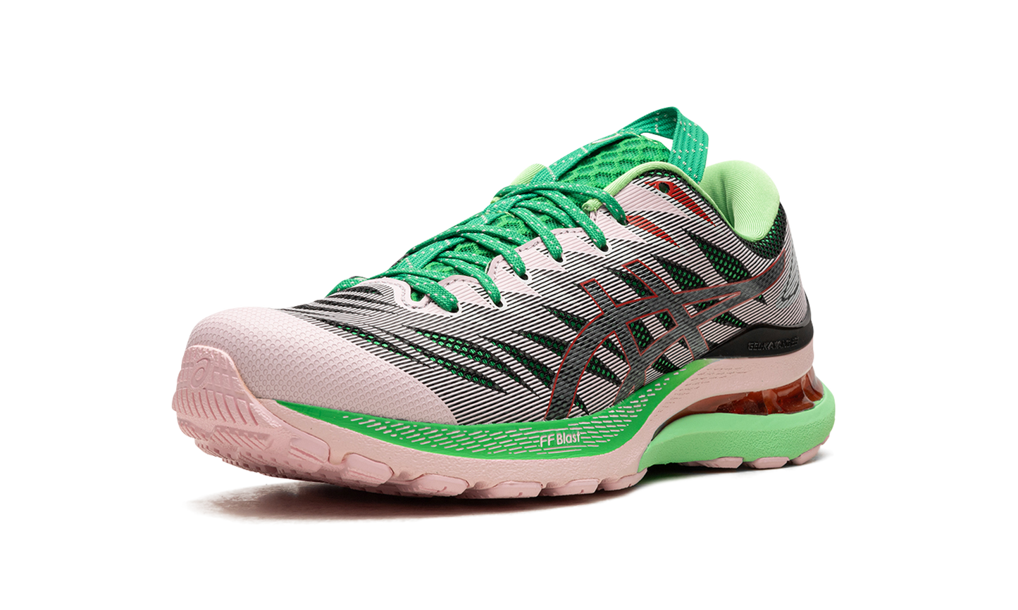 FN3-S GEL-KAYANO 28 WMNS "Sweet Dreams" 1202A261 700
