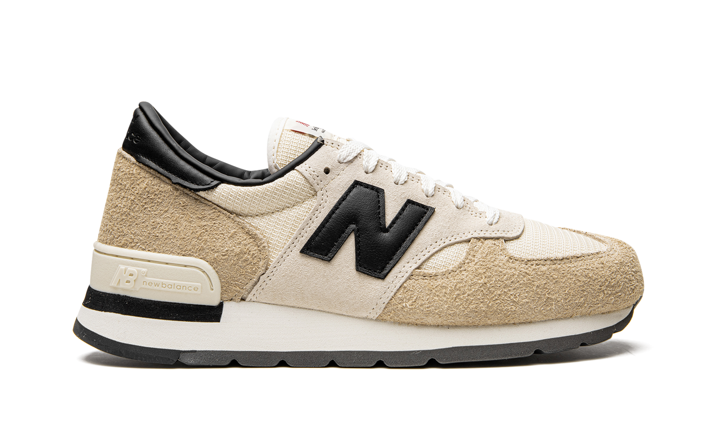 990 V1 "Teddy Santis - Macadamia Nut" M990AD1